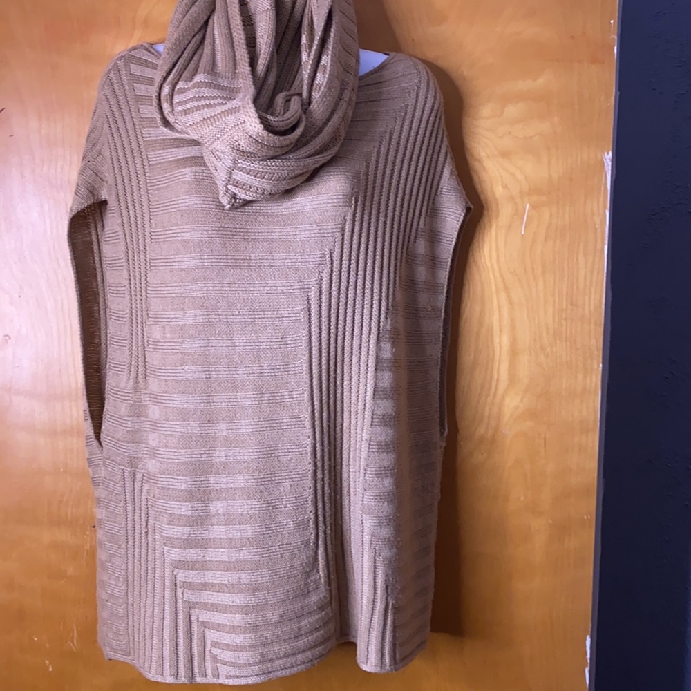 White House Black Market sleeveless sweater with matching scarf. - Picture 2 of 6